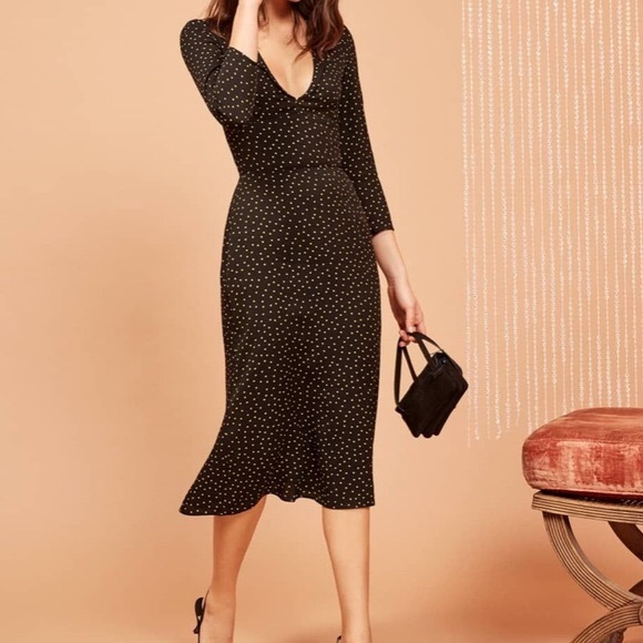 Reformation Dresses & Skirts - NWT Reformation Mabel Plunge Midi Dress